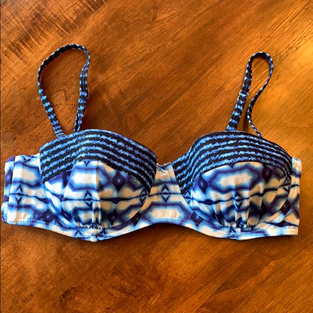 Bikini top